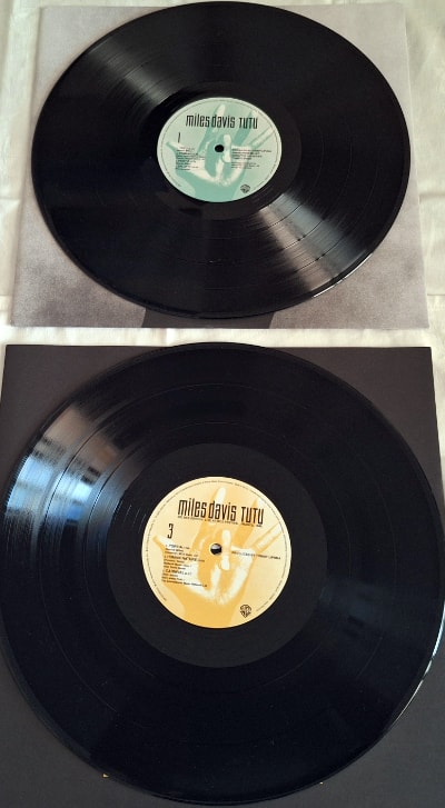The Deluxe label of Miles Davis’ ‘Tutu’ on vinyl.
