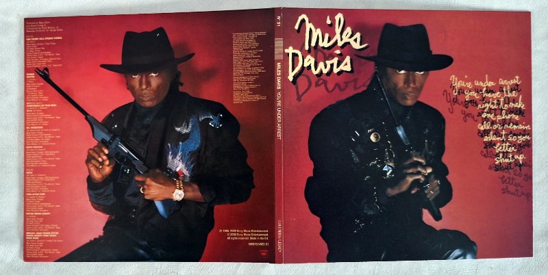 The Complete Columbia Album Collection (CCAC) boxed set has a miniature cardboard version of the LP cover.
