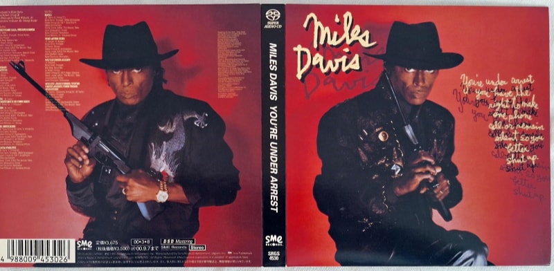 Front and back covders of SACD version.