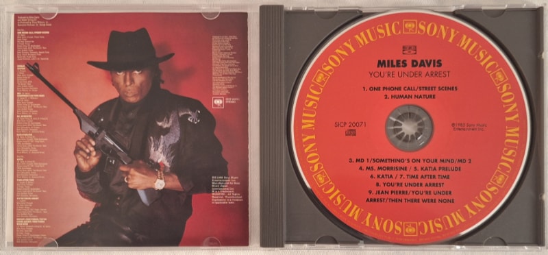 Blu-spec label and back CD booklet cover.